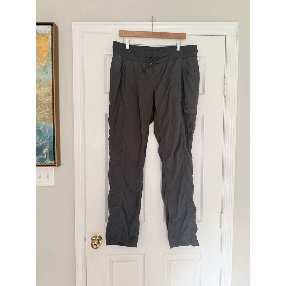 The North Face Aphrodite Cargo Pants Women's XL Gray Hiking Travel Outdoor